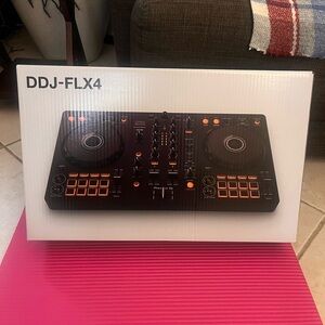 DJ Controller